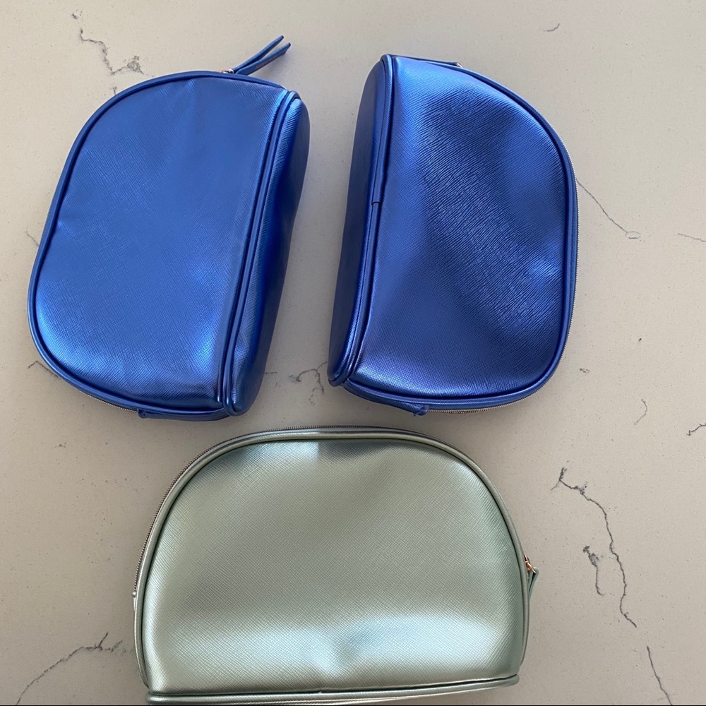 La mer cosmetic cases set of 3